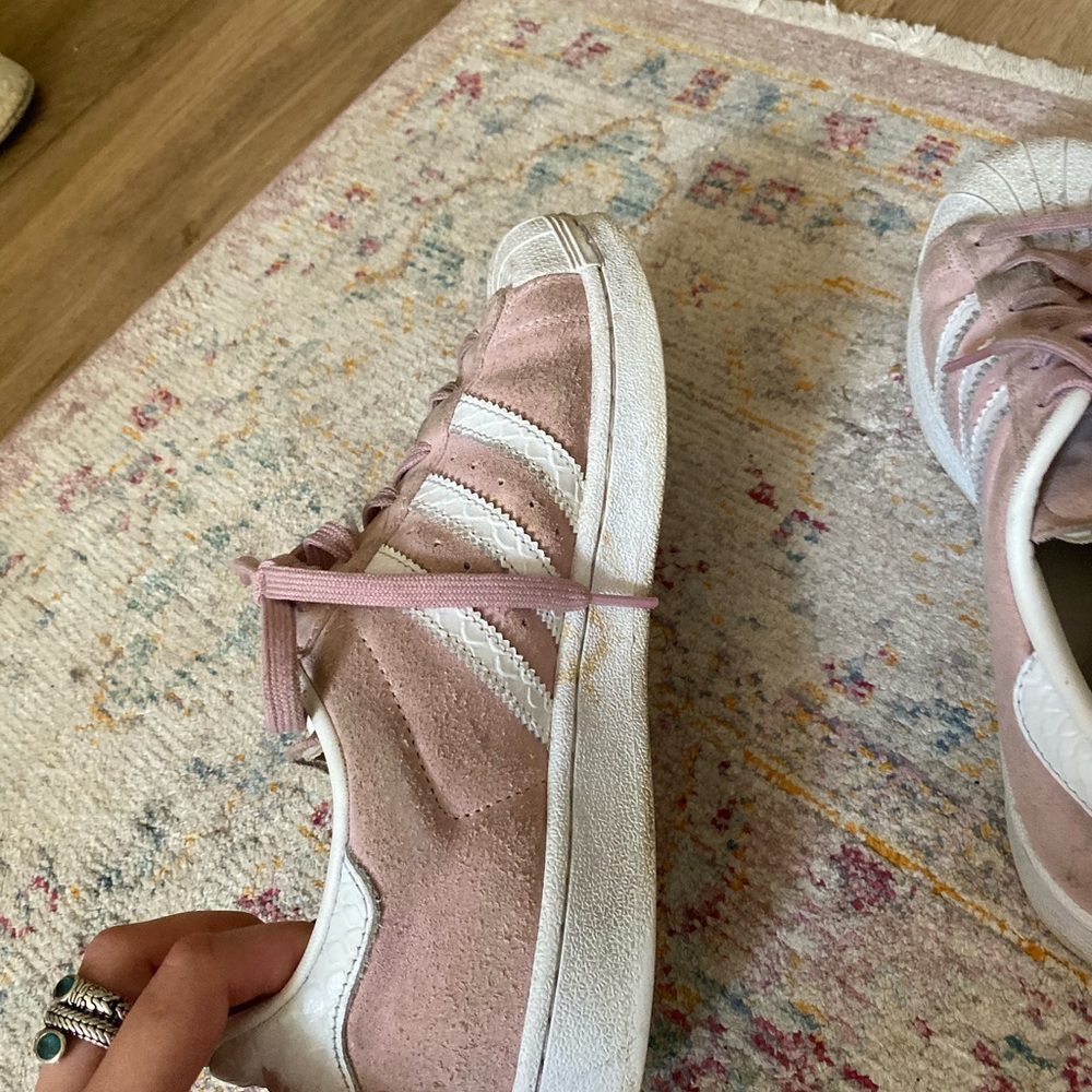 Limited Edition Pink Superstar Adidas - Picture 3 of 7